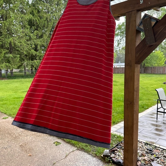 Lands' End Women’s Petite Slub Swing Tank Dress Red Blue Stripe XL Comfy Summer - Picture 8 of 11